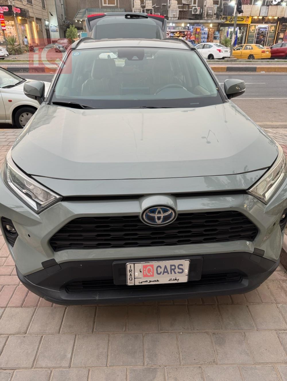 تويوتا راف 4